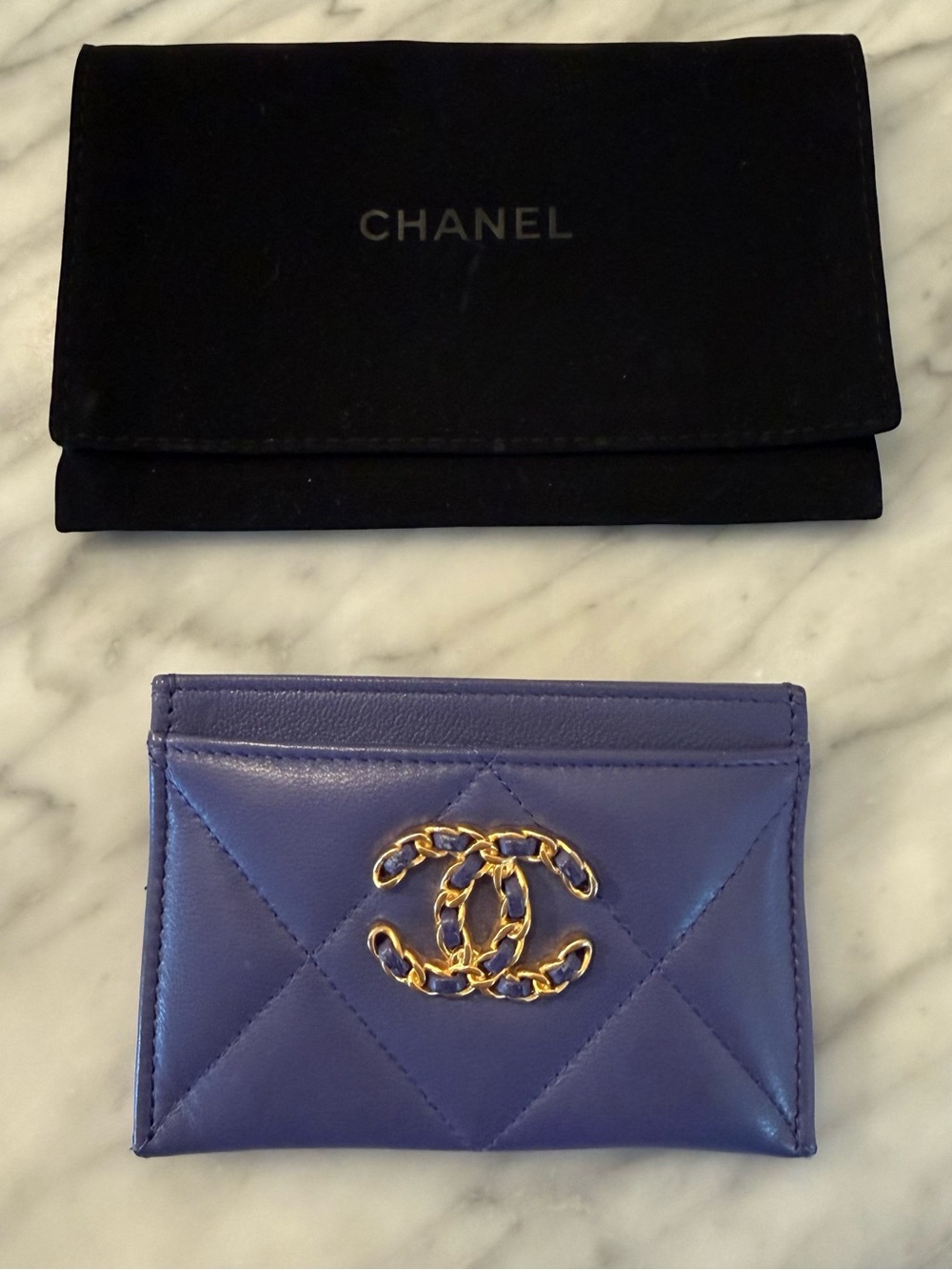 CHANEL 19 Quilted Lambskin Card Holder in Purple/Violet with Gold Hardware